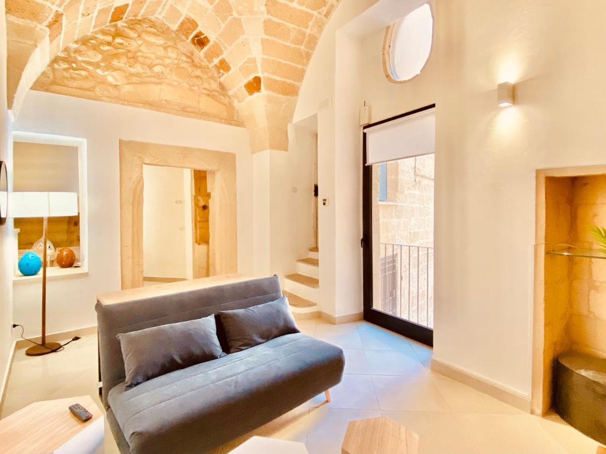 Casa Nathalie - Au Coeur Du Baroque Apartment Лече Екстериор снимка
